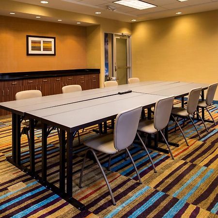 Fairfield Inn & Suites By Marriott St. Louis Westport Maryland Heights Buitenkant foto