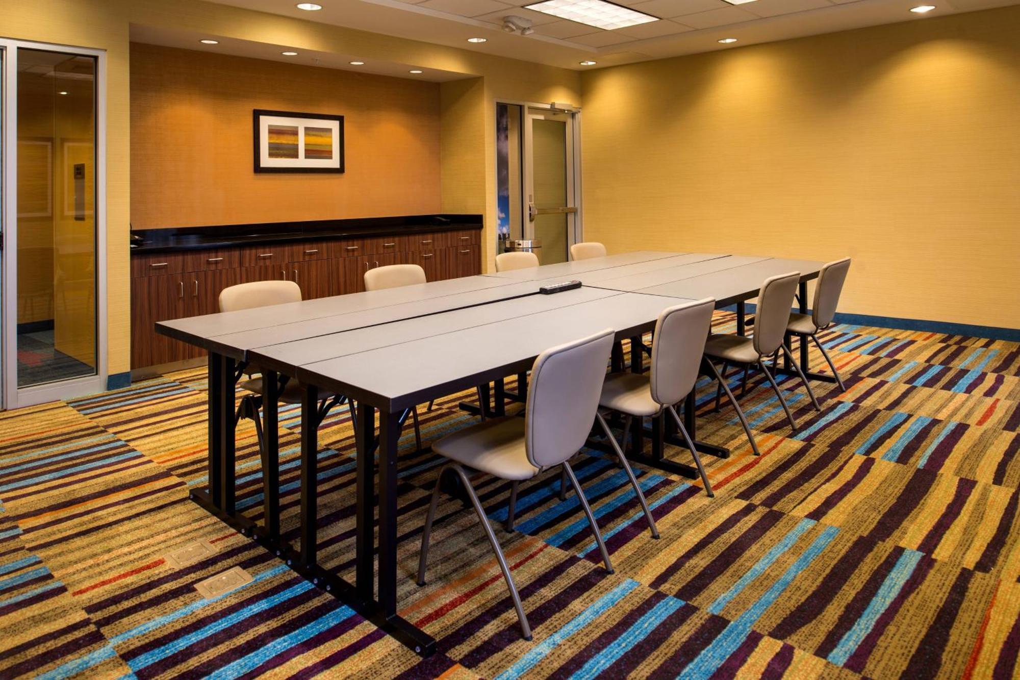 Fairfield Inn & Suites By Marriott St. Louis Westport Maryland Heights Buitenkant foto